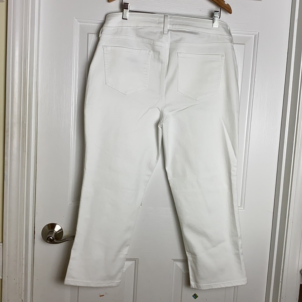 NYDJ Cool Embrace Slim Capri Jeans - Picture 5 of 10